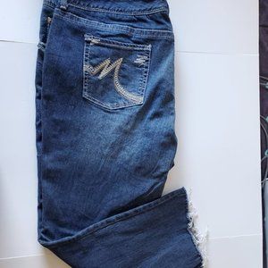 Never Worn Maurices Long jean frey hem